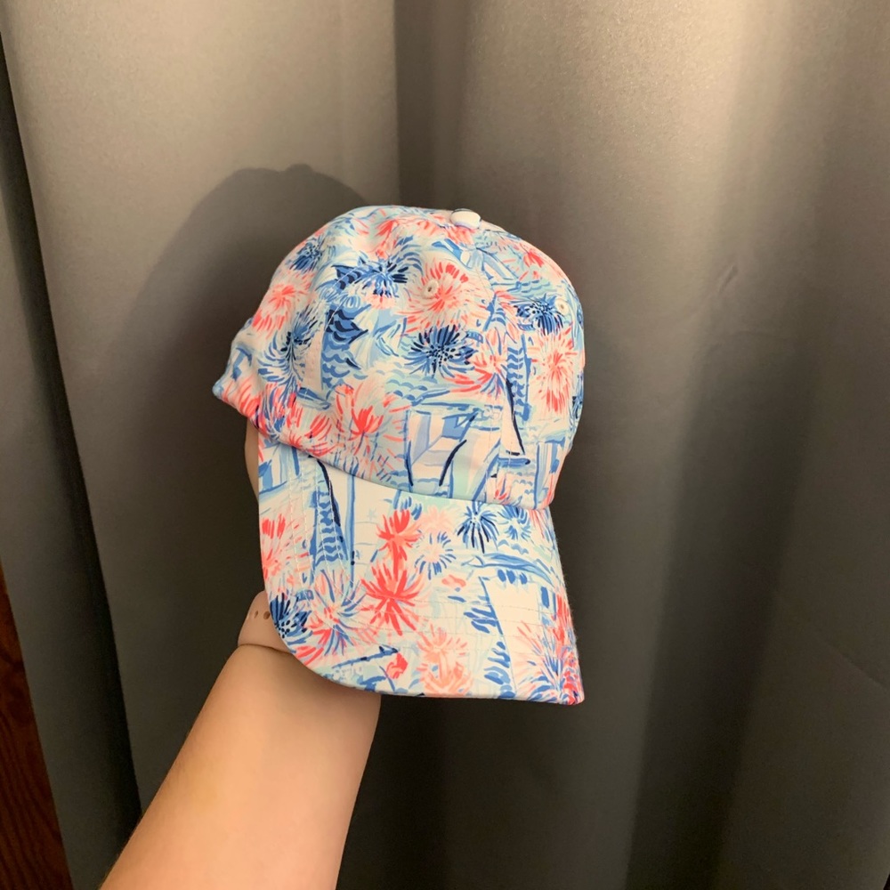 Run Around Hat